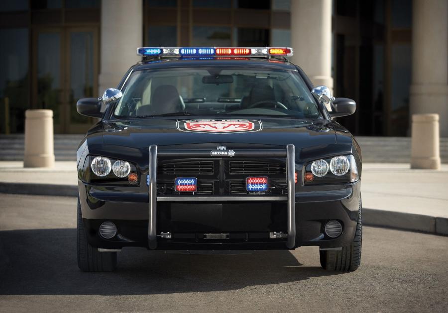  Dodge Charger Police Car 2005 года  (фото 26 из 38)